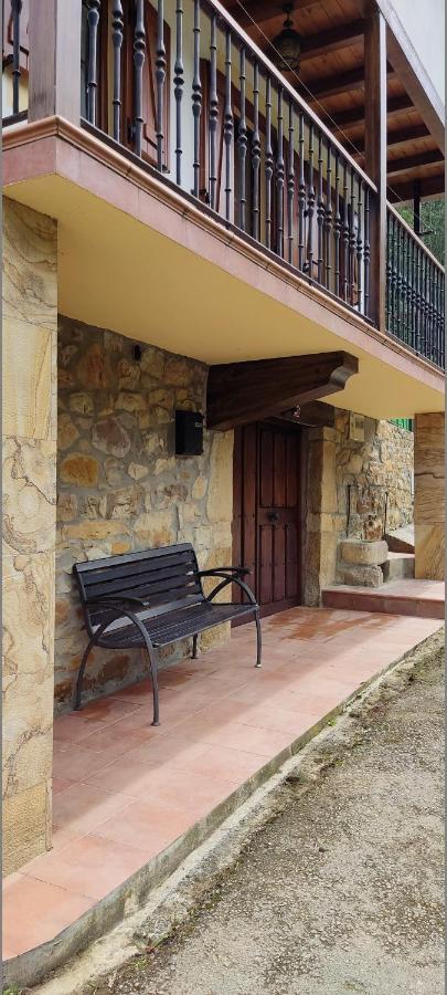 Villamerceditas Rasines Exterior photo